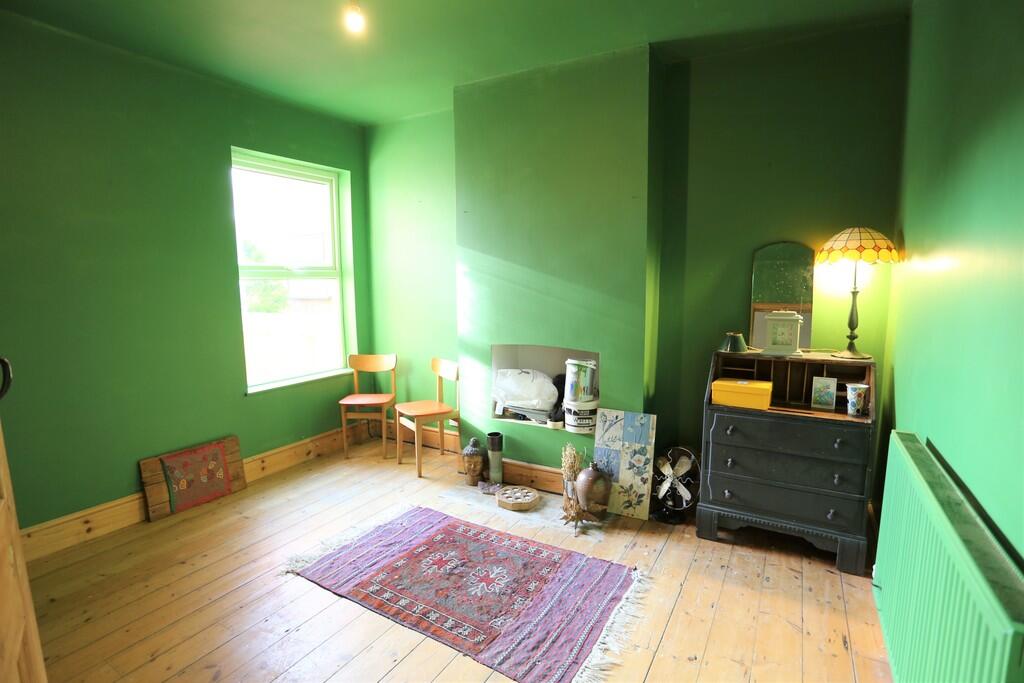 House in Ipswich - View 5