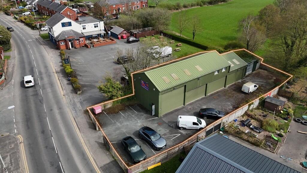 Main image of property: 281 Preston Road, Coppull, Chorley, PR7 5DU