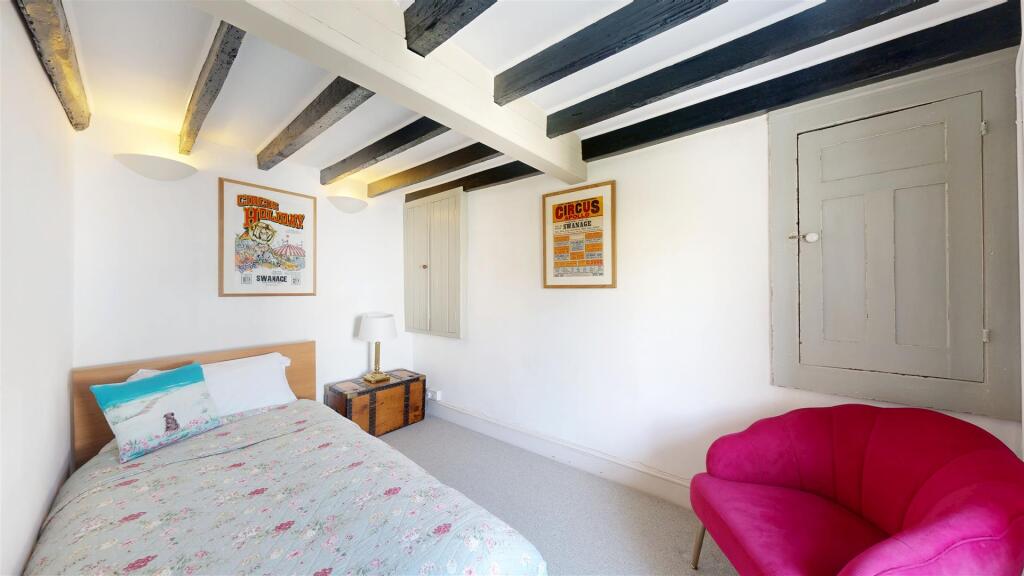 House in Swanage, Dorset - More