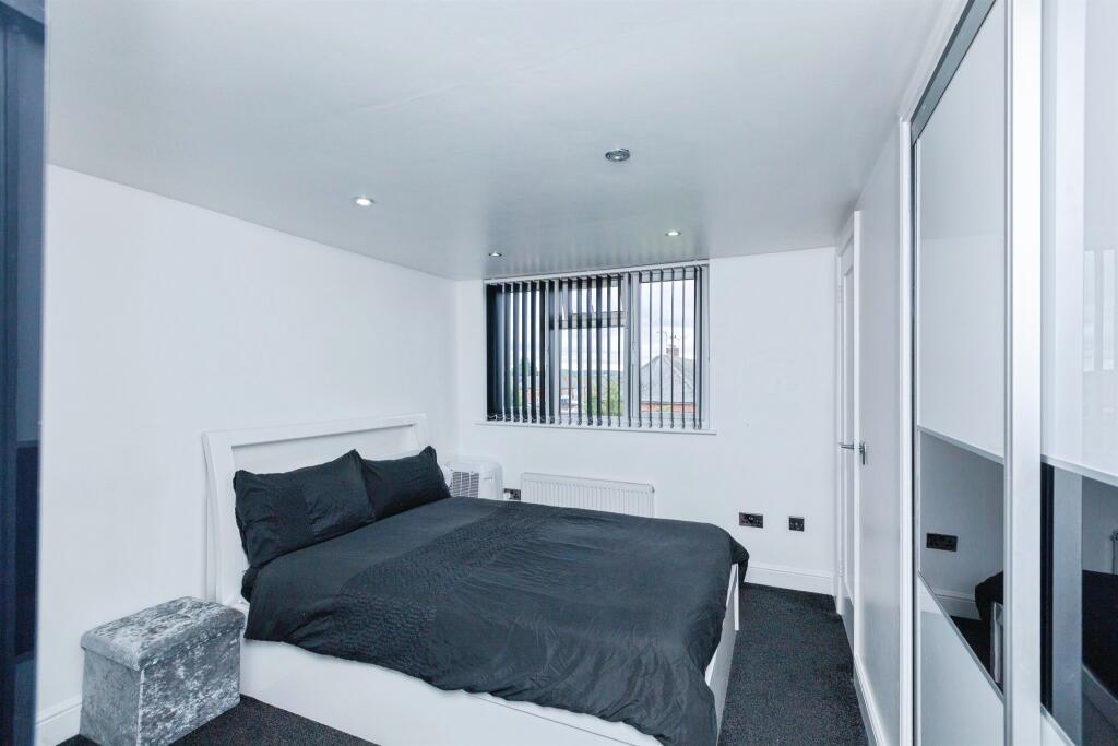 House in Leicester, City of Leicester - View 4