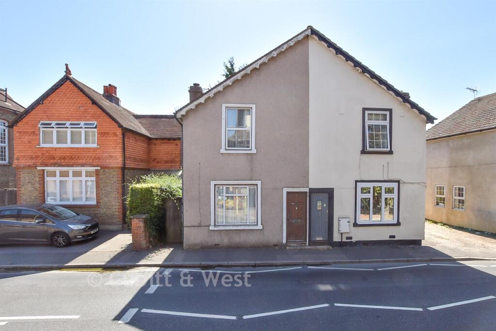 Main image of property: The Crescent, Leatherhead, Surrey