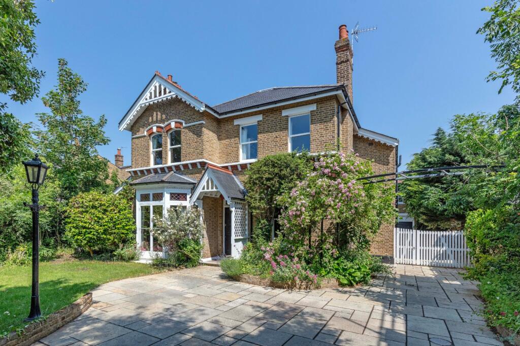 Main image of property: Hampton Road, Teddington, TW11