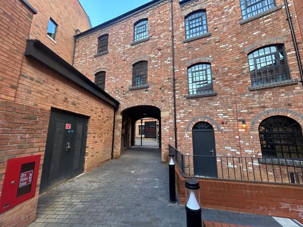 Property photo 8