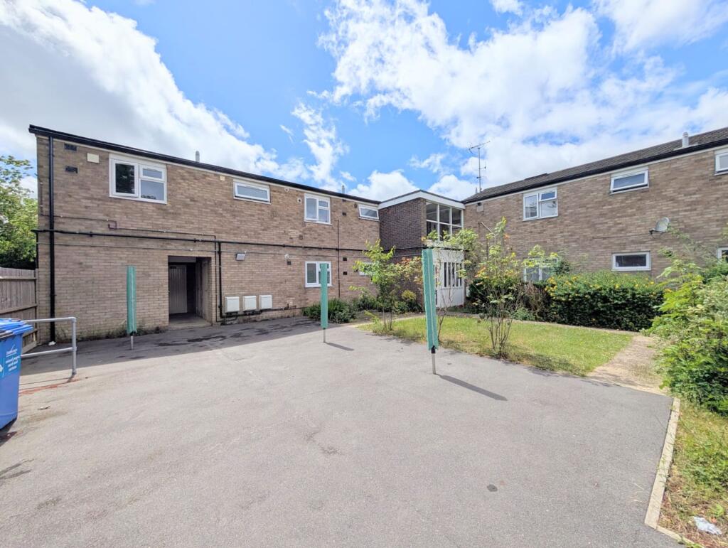 1-bed flat on Mildmay Road, Stevenage, SG1, £150,000