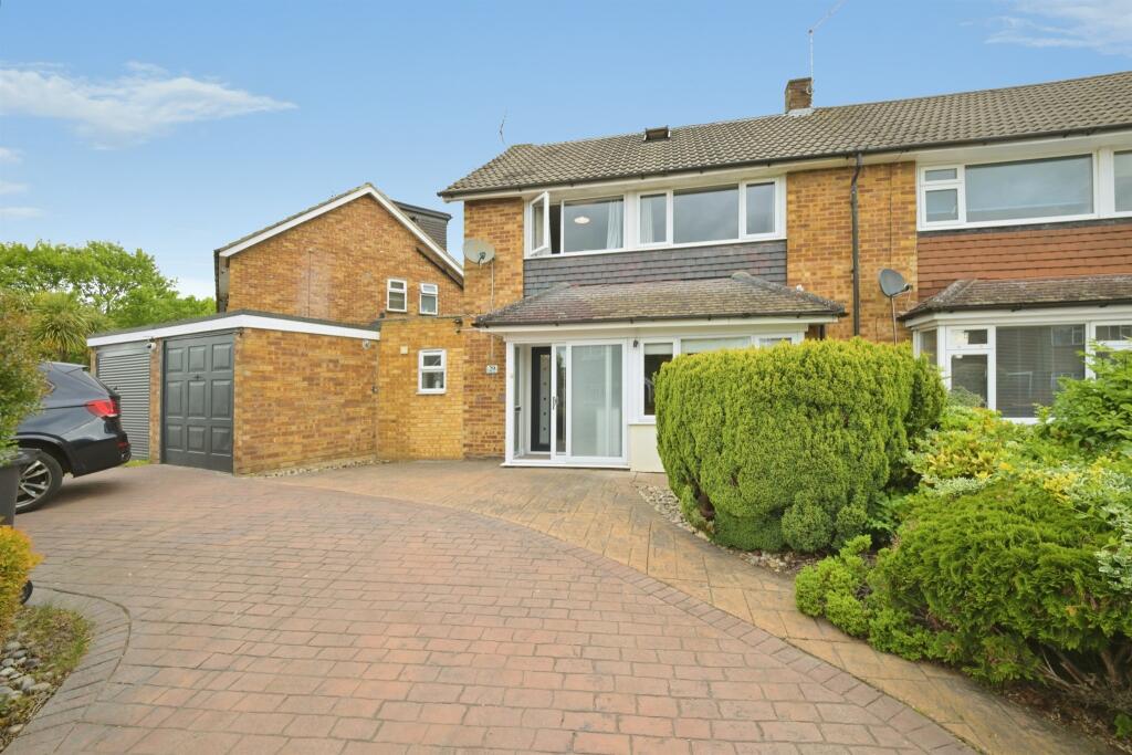 Main image of property: Foxcroft, St. Albans