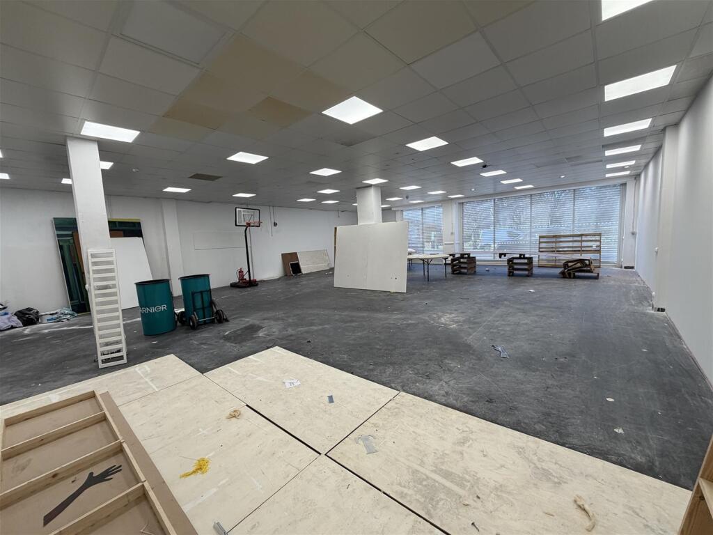 Additional image 2 of Retail, West Yorkshire