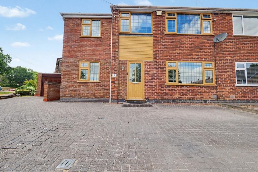Main image of property: Wilmcote Green, Coventry, CV5