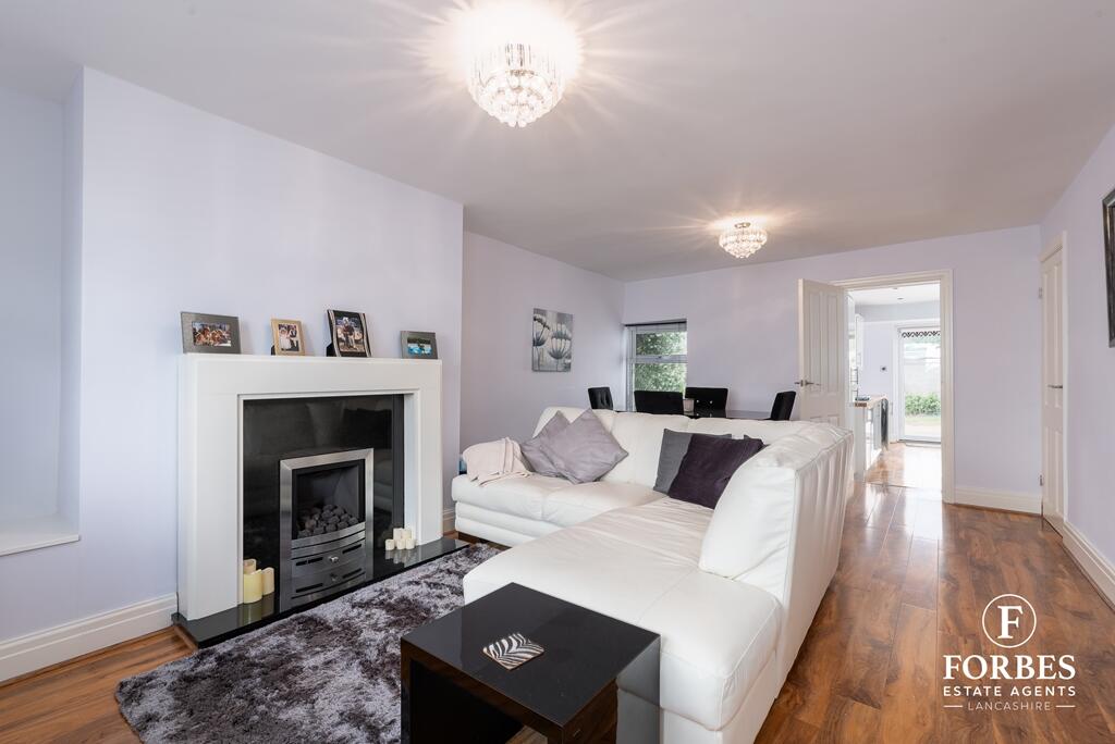 Gregson Lane, Hoghton, PR5 photo 4