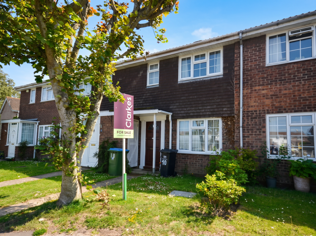 Main image of property: Pulborough Way, Bognor Regis, PO22 6QR