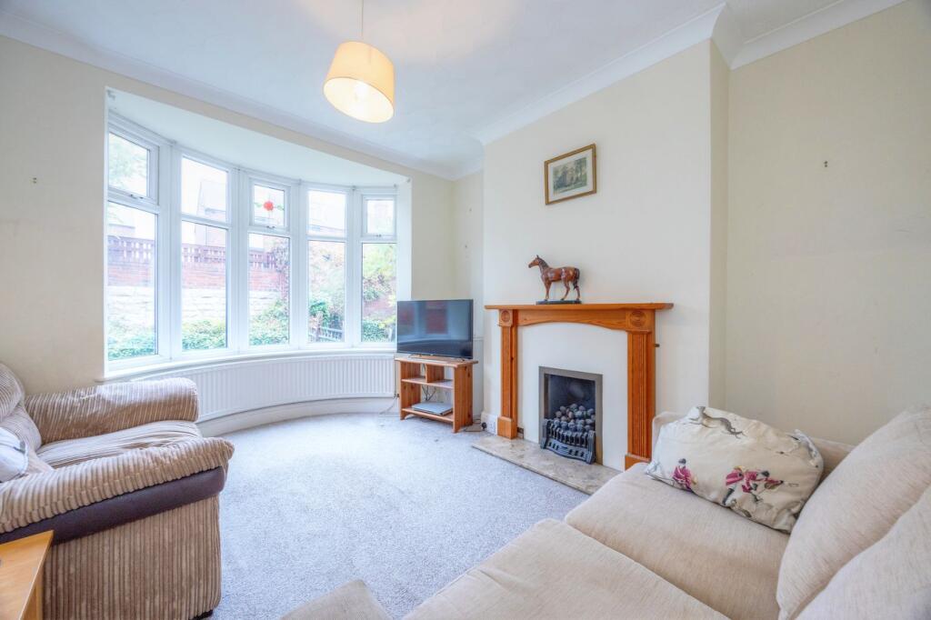 House in Barnsley, Royston - View 2