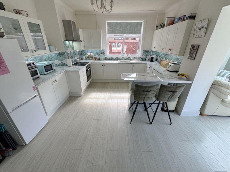 Montpelier Avenue - Bispham - FY2 9AE photo 4