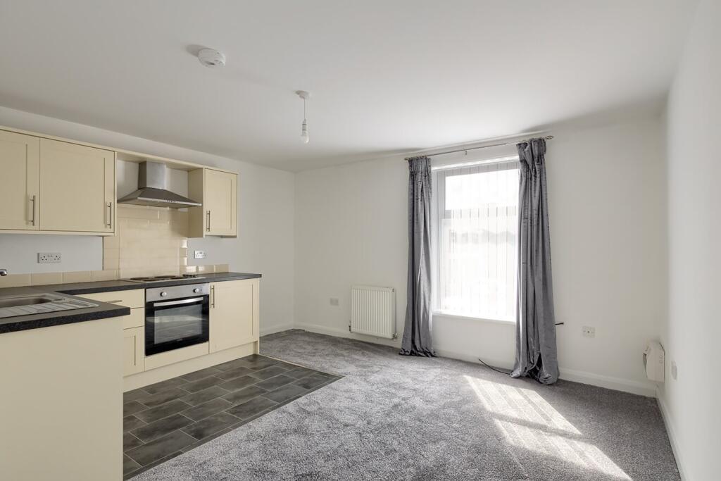 Additional image 2 of 131 Burnley Road, Padiham, Burnley, Lancashire, BB12