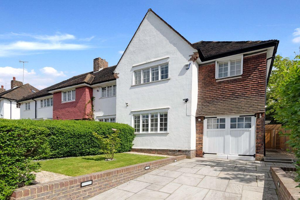 Main image of property: Hill Rise, Hampstead Garden Suburb, NW11