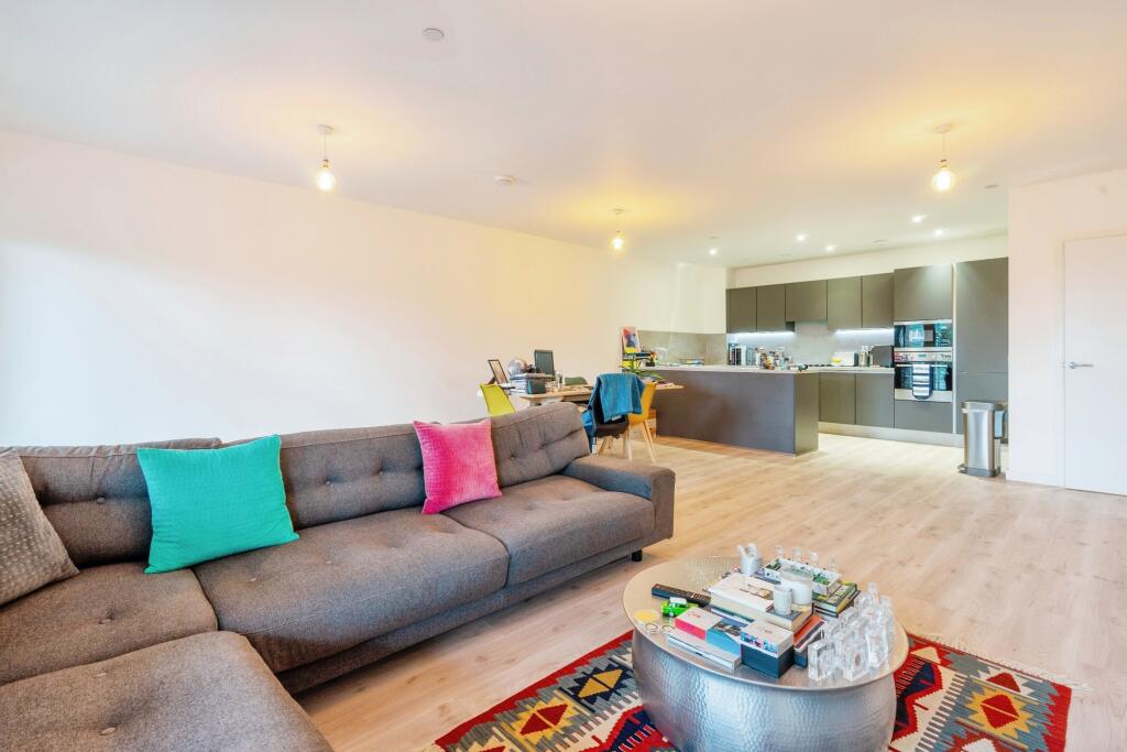 2-bed flat on Ironworks Way, London, E13, £450,000