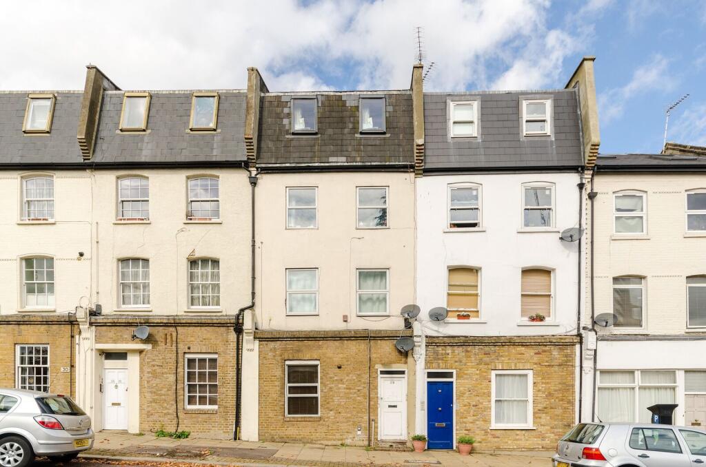 Main image of property: Merton Road, West Hill, London, SW18