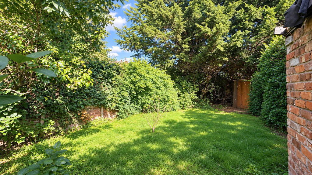 House in Preston - View 4