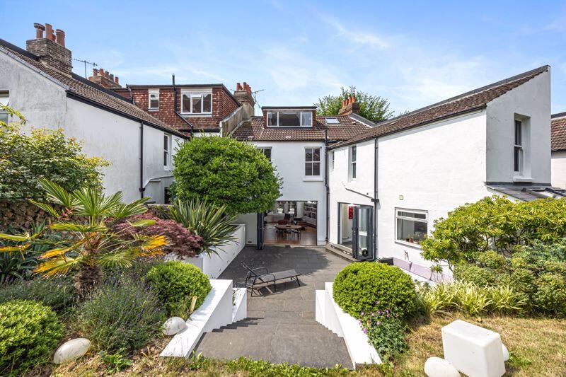 4-bed terraced on Queens Park Terrace, Queens Park, Brighton BN2 9YA, £950,000