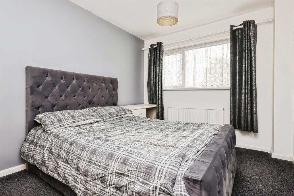 House in Solihull, Fordbridge - View 5