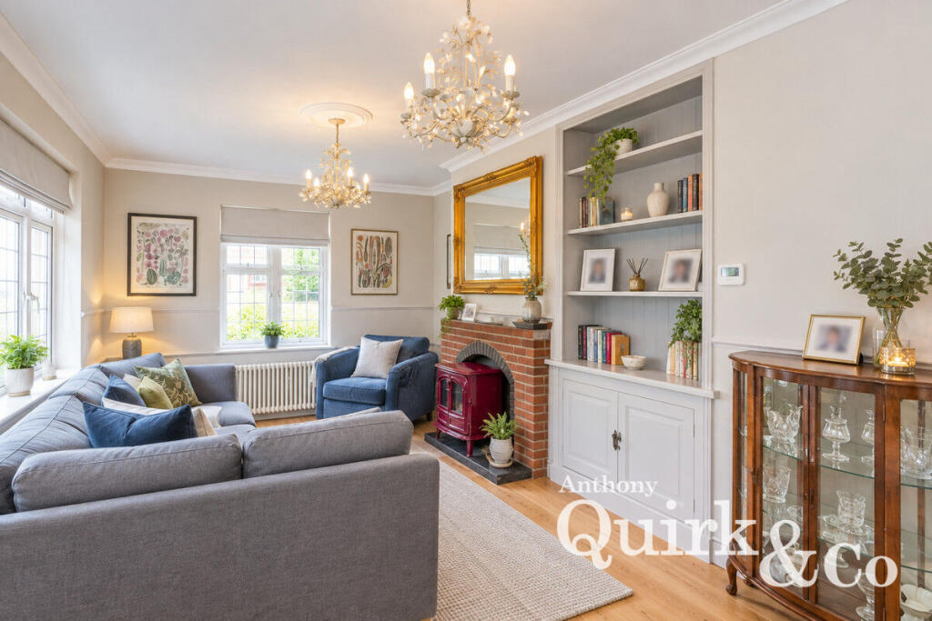 House in Southend-on-Sea - View 5