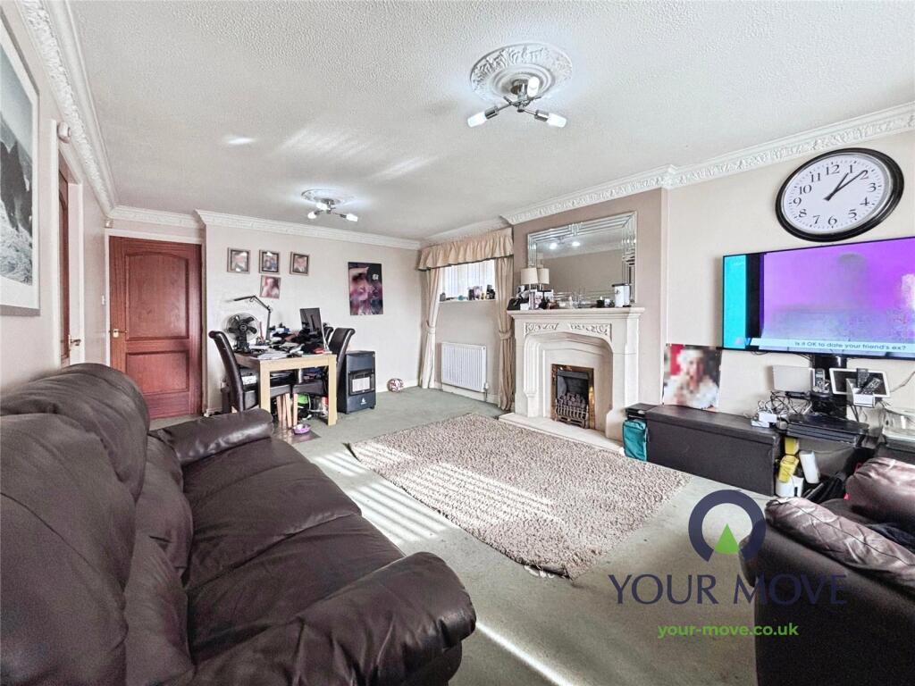 St. Andrews Drive, Darton, Barnsley, S75 photo 2