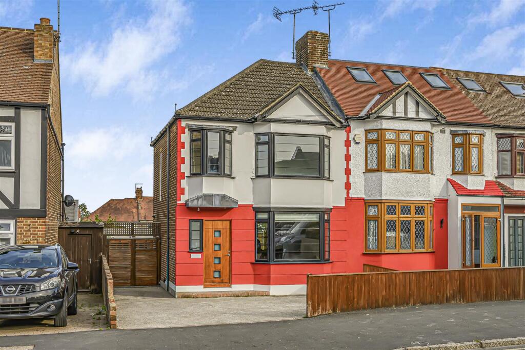 Main image of property: Buckhurst Way, Buckhurst Hill
