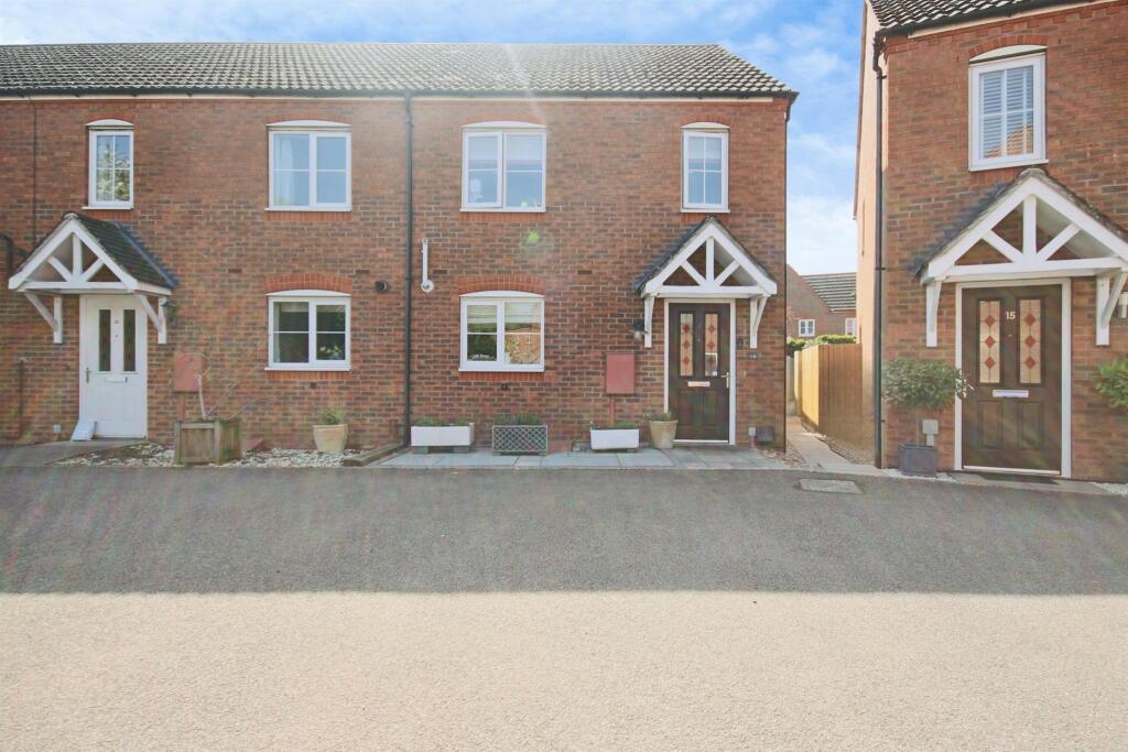Main image of property: Dovehouse Close, Warwick