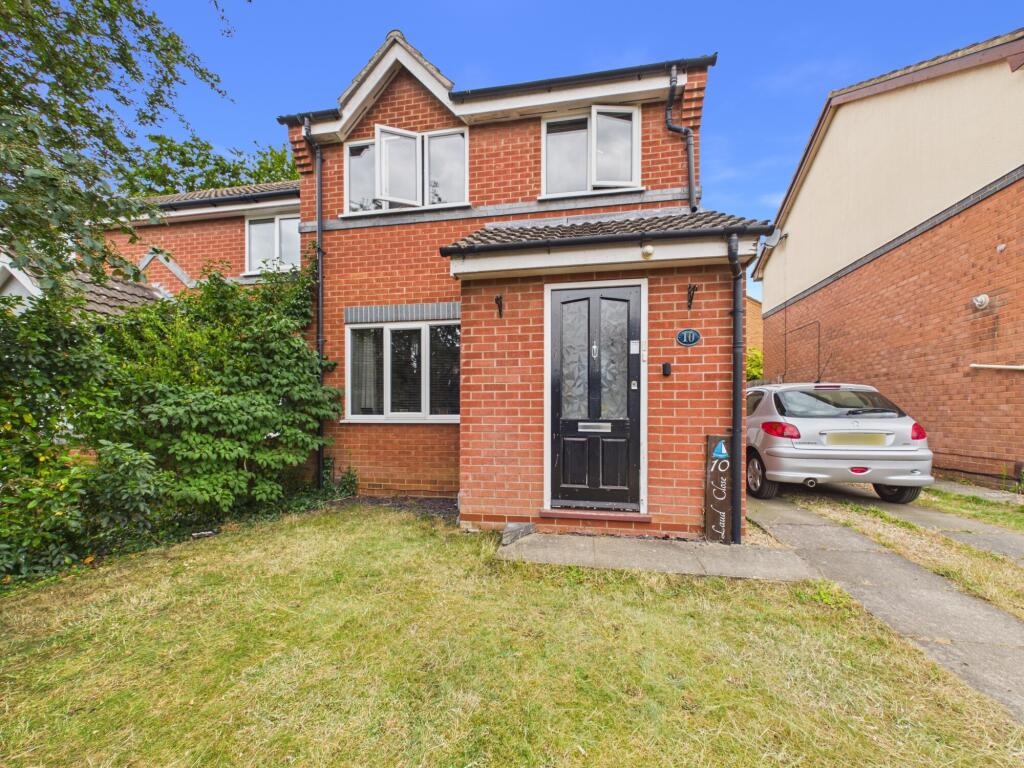 Main image of property: 10 Laud Close NR7 0TN