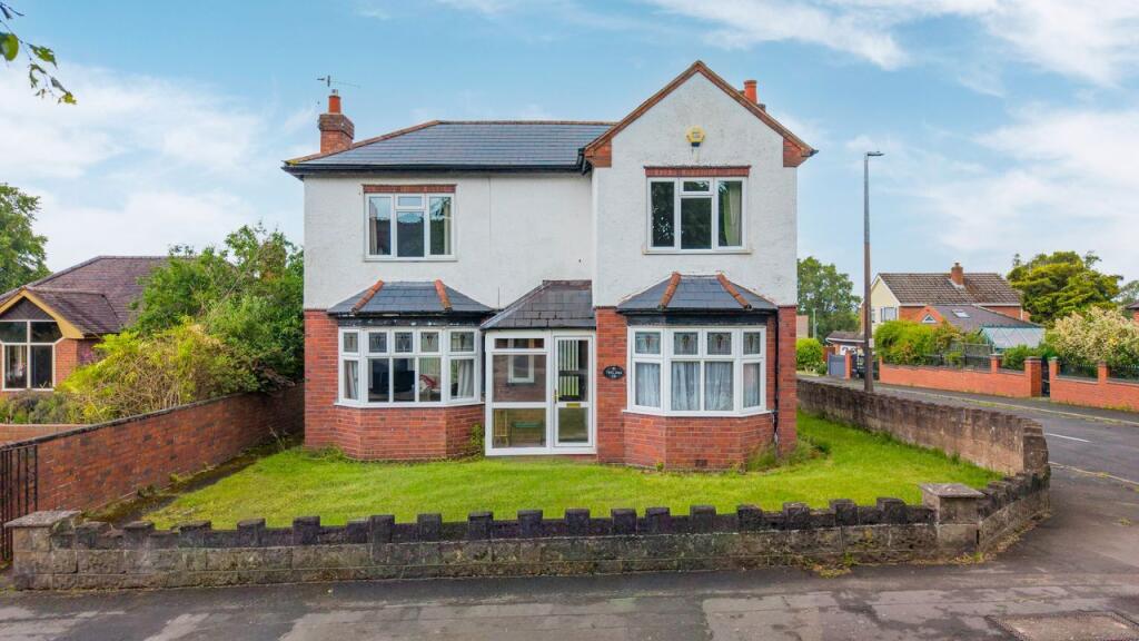 Main image of property: Bowling Green Road, Stourbridge, DY8 3RZ