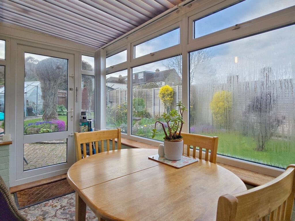 Cedar Close, Ampthill, Bedfordshire, MK45 photo 4