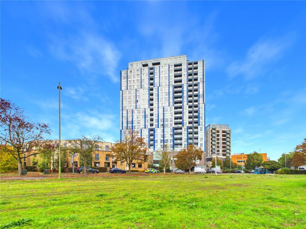 Main image of property: KD Tower, Cotterells, Hemel Hempstead, Hertfordshire, HP1