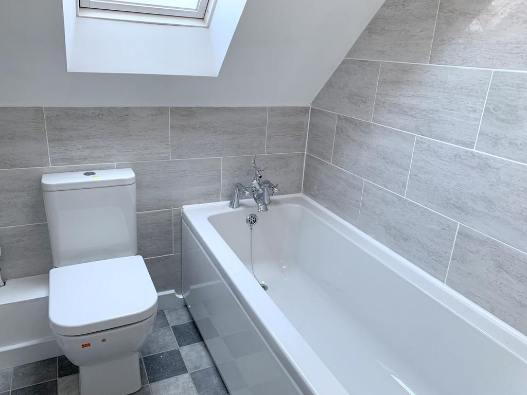 House in Salisbury - View 5