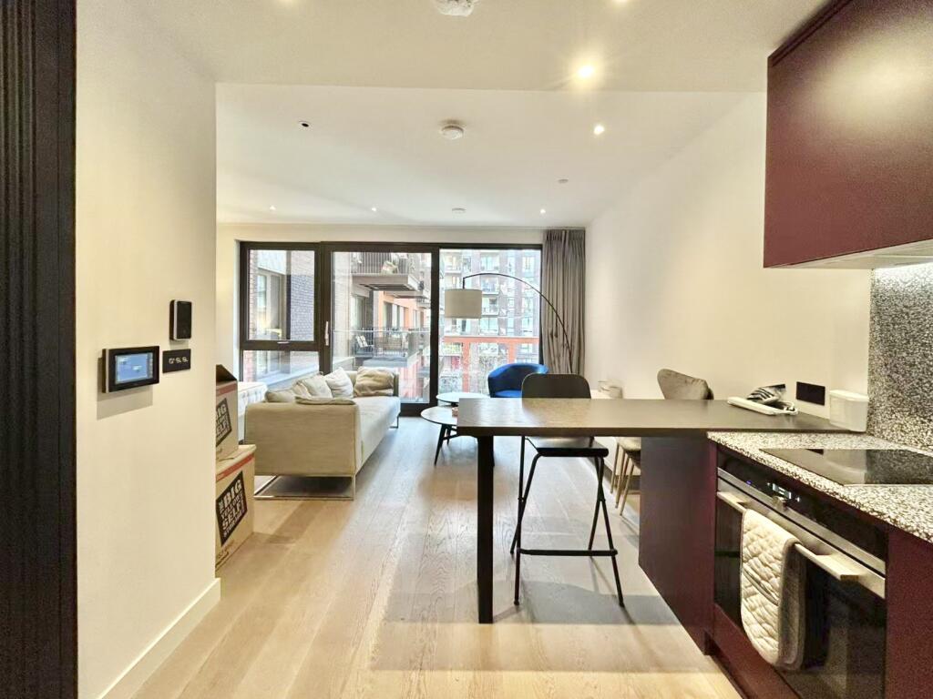 Studio flat for rent