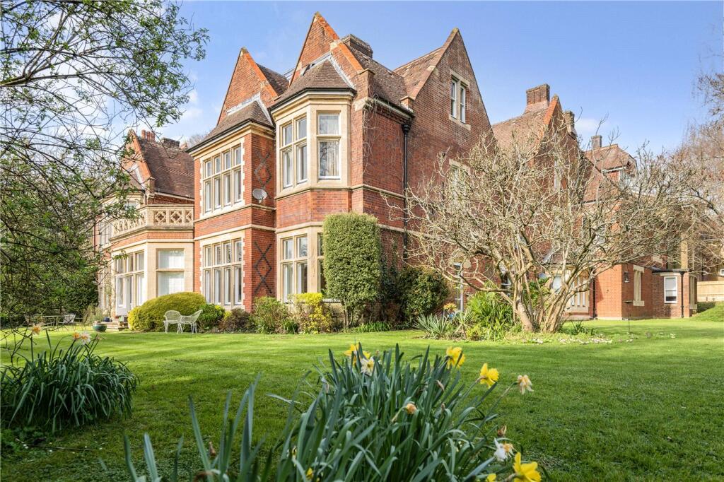 Main image of property: Oakwood Close, Otterbourne, Winchester, Hampshire, SO21