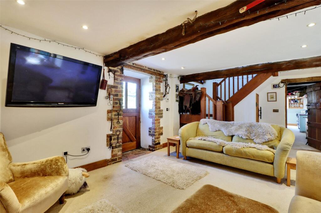 House in Tonbridge - View 4