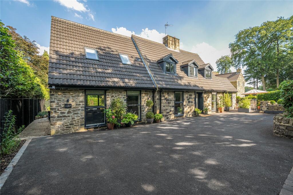 Main image of property: Hellwood Lane, Scarcroft, Leeds, LS14