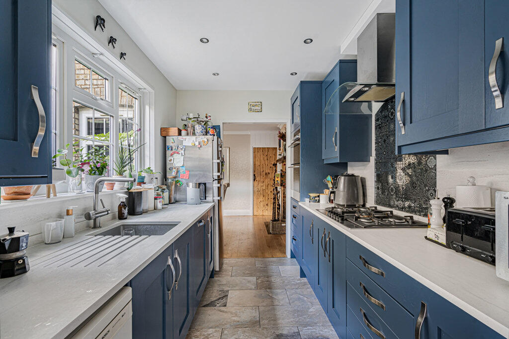 House in Royston - View 5
