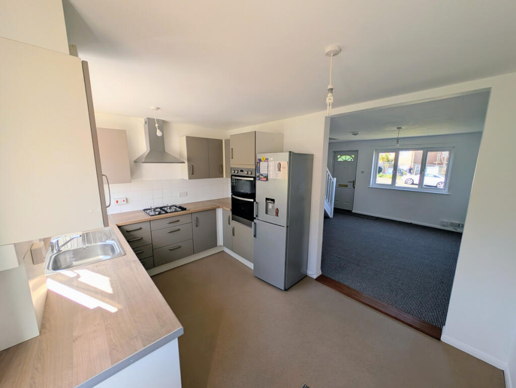 House in East Cowes, Osborne - More