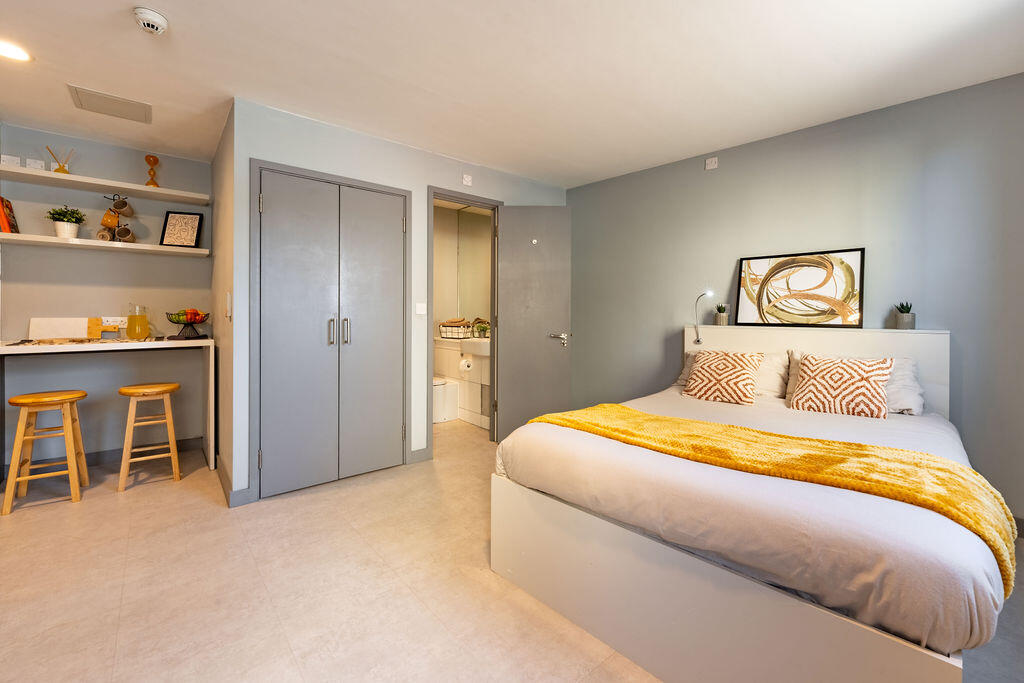 Main image of property: Bernard Street