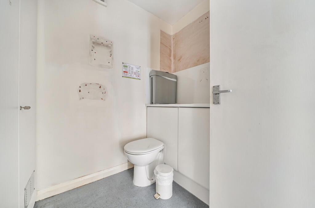 House in Nottingham, Long Eaton - View 5