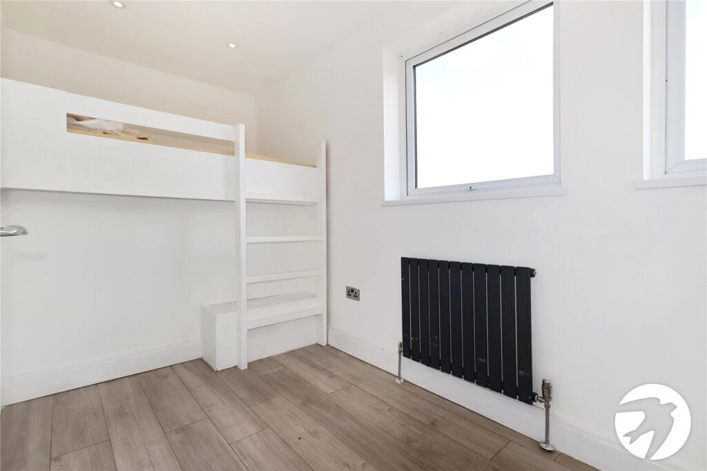 Apartment in Dartford - More