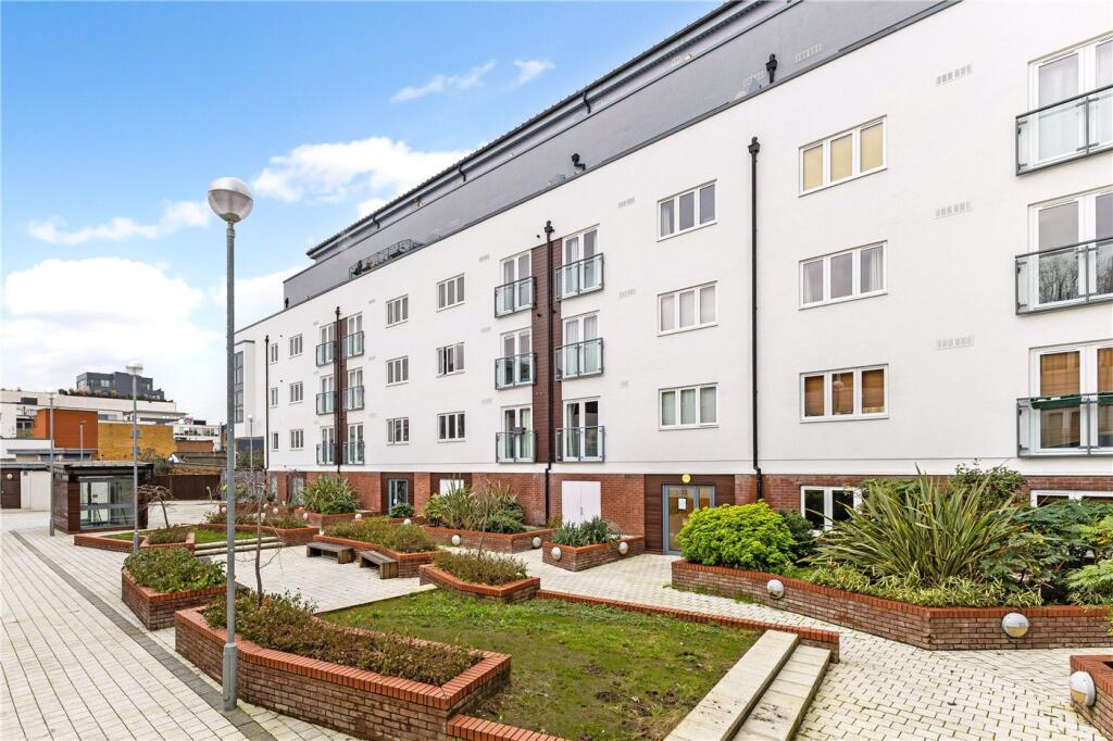 Stane Grove, London, SW9 photo 2