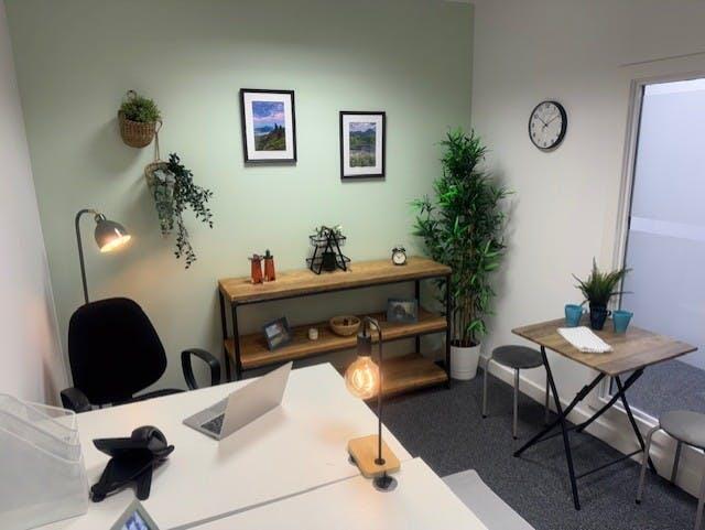 Show Suite 1