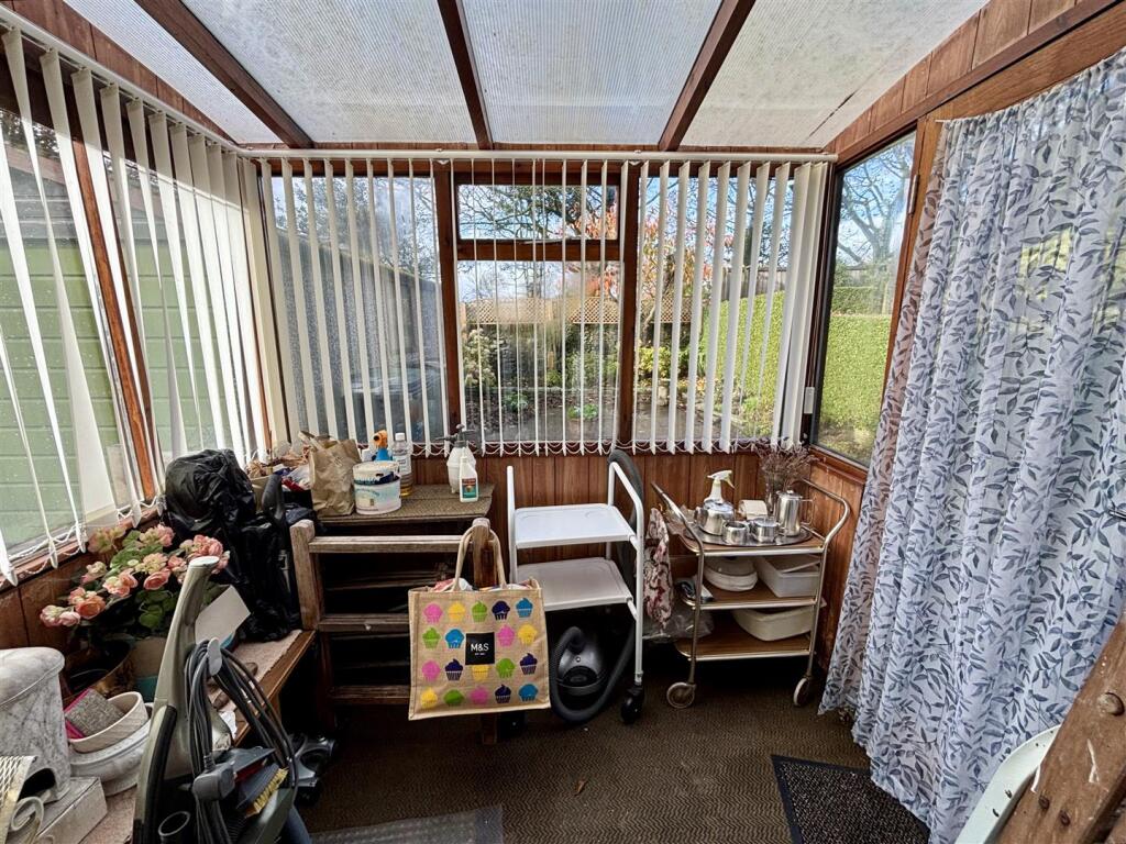 Additional image 9 of Deanstones Crescent, Queensbury, Bradford