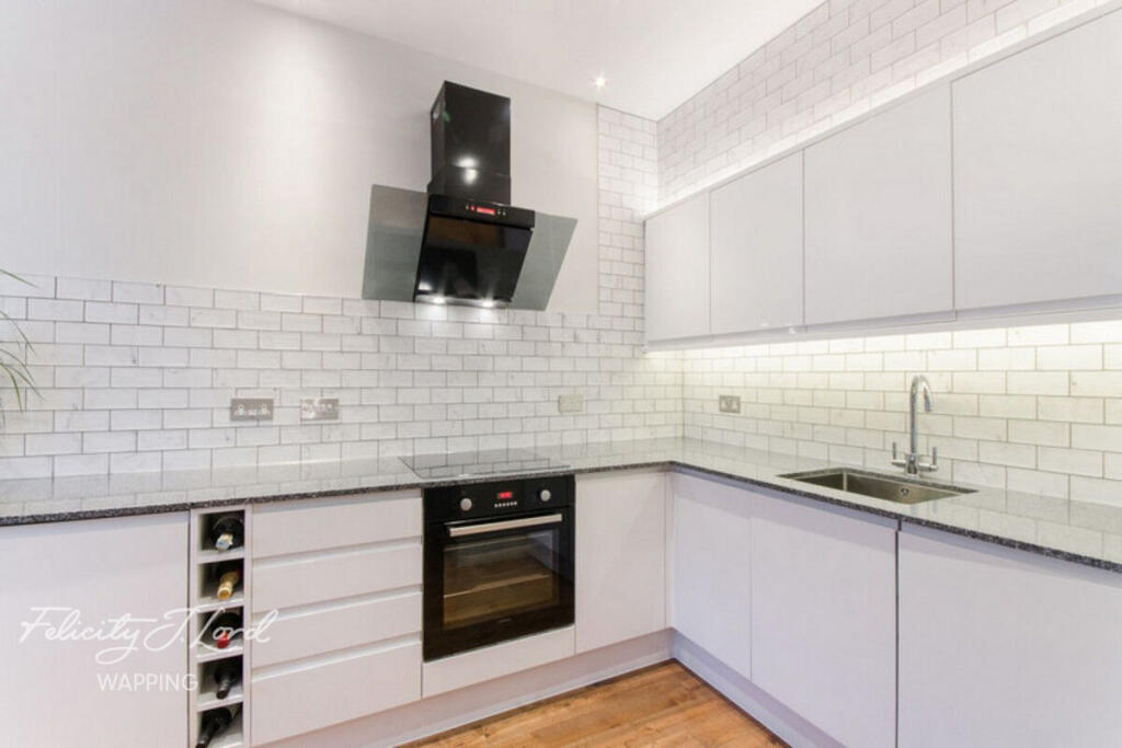 Main image of property: Prescot Street, London, E1