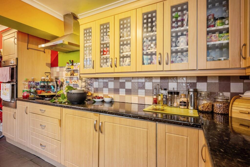 House in Hull, Kingston upon Hull - View 3