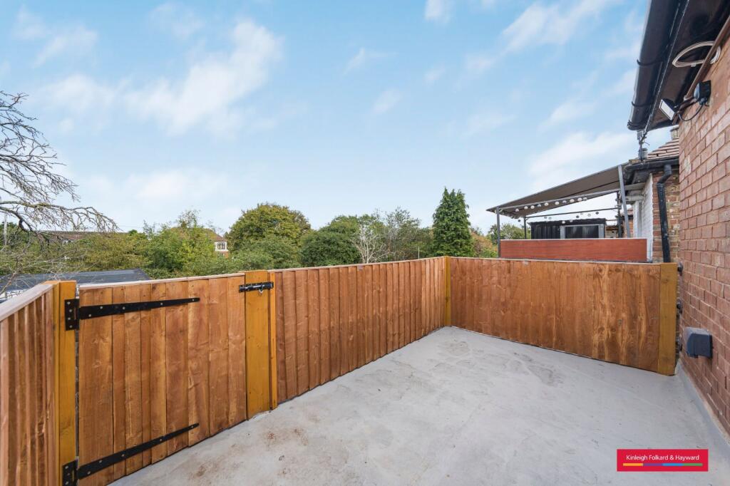 Apartment in London - View 4