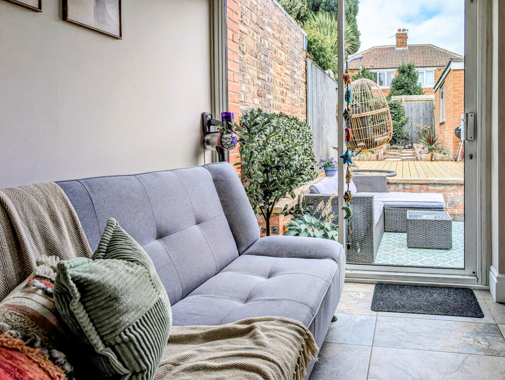 House in Stockton-on-Tees, Norton - More