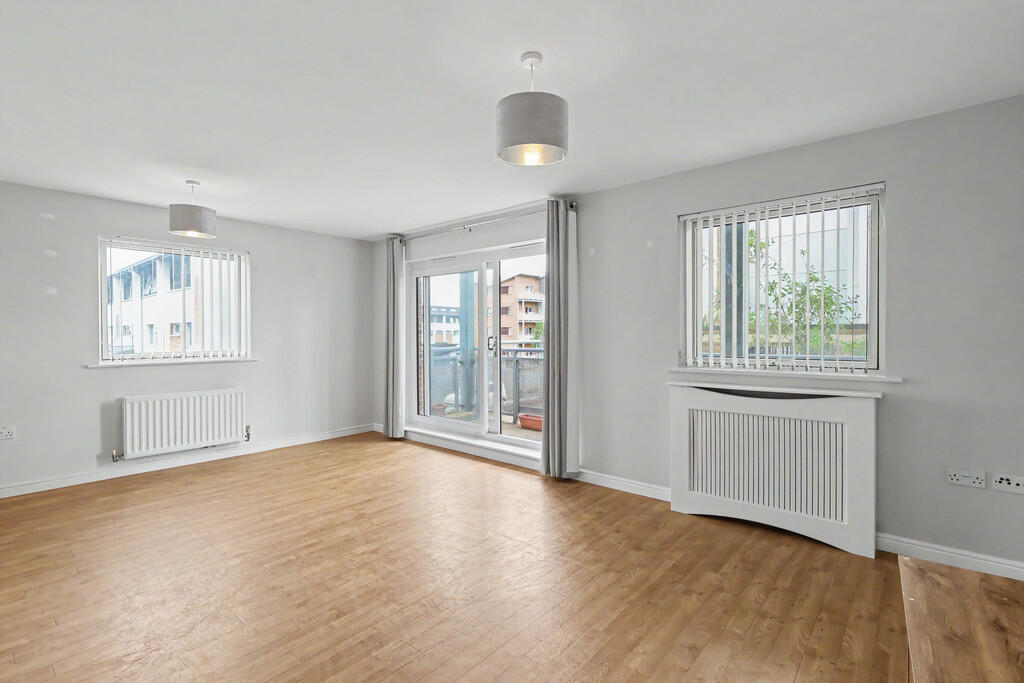 Apartment in Poole, Harbour Reach - More