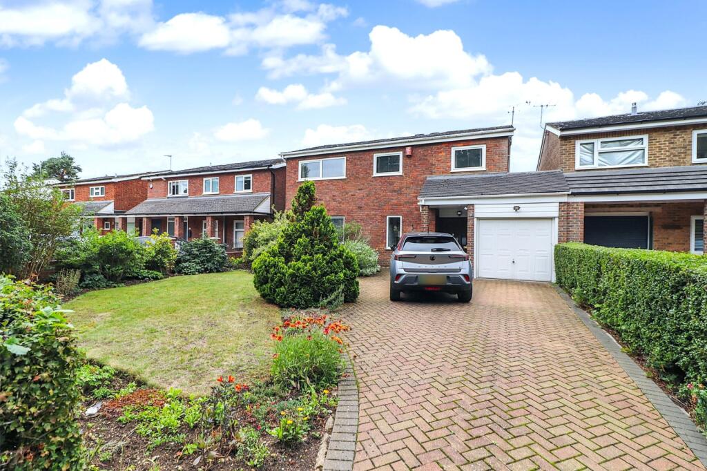 5-bed detached on Shephall Green, Stevenage, Hertfordshire, SG2, £650,000