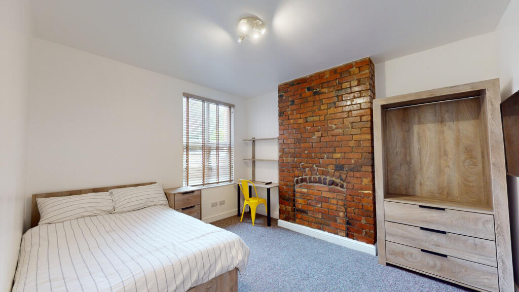 House in Charnwood, Shelthorpe - View 4